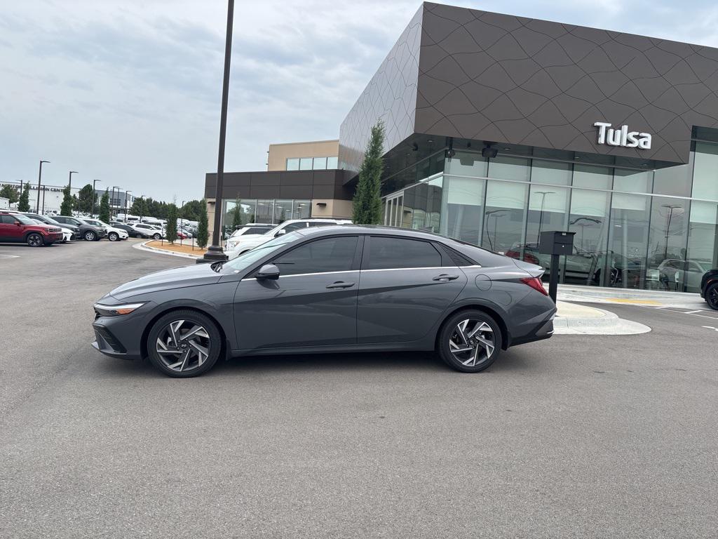 new 2025 Hyundai ELANTRA HEV car, priced at $31,730