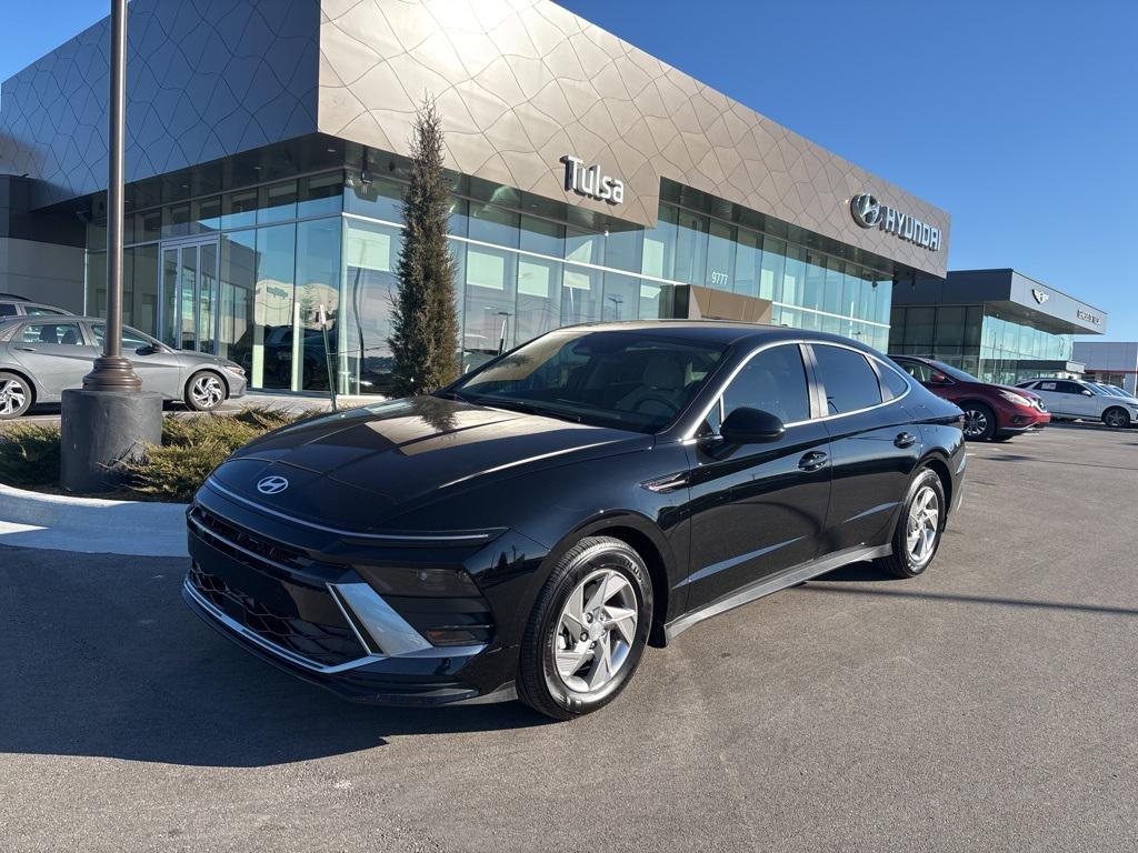 used 2025 Hyundai Sonata car, priced at $25,158