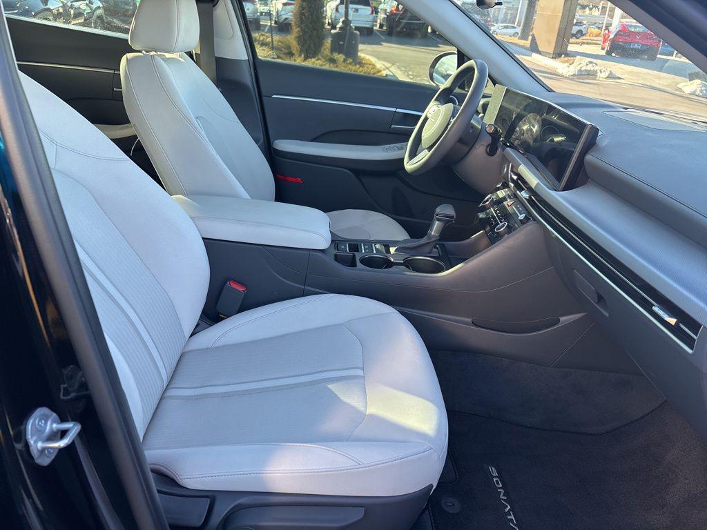 used 2025 Hyundai Sonata car, priced at $23,665