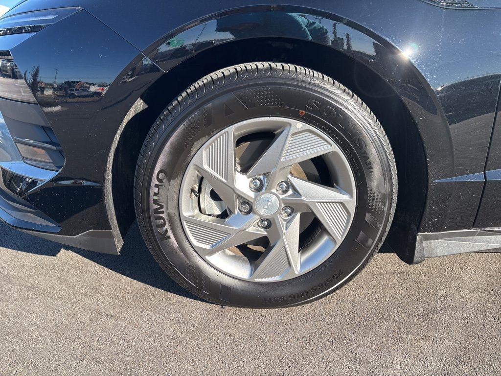 used 2025 Hyundai Sonata car, priced at $23,665