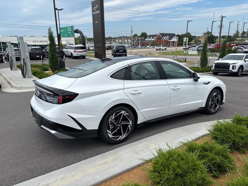 new 2025 Hyundai Sonata car, priced at $33,375