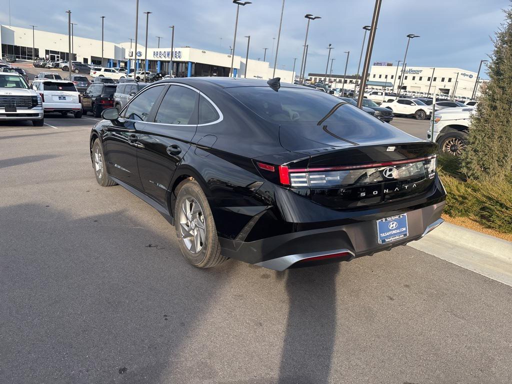 used 2025 Hyundai Sonata car, priced at $22,358