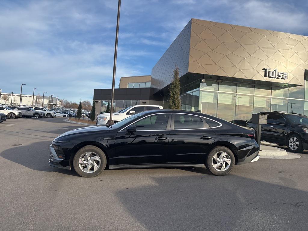 used 2025 Hyundai Sonata car, priced at $22,358