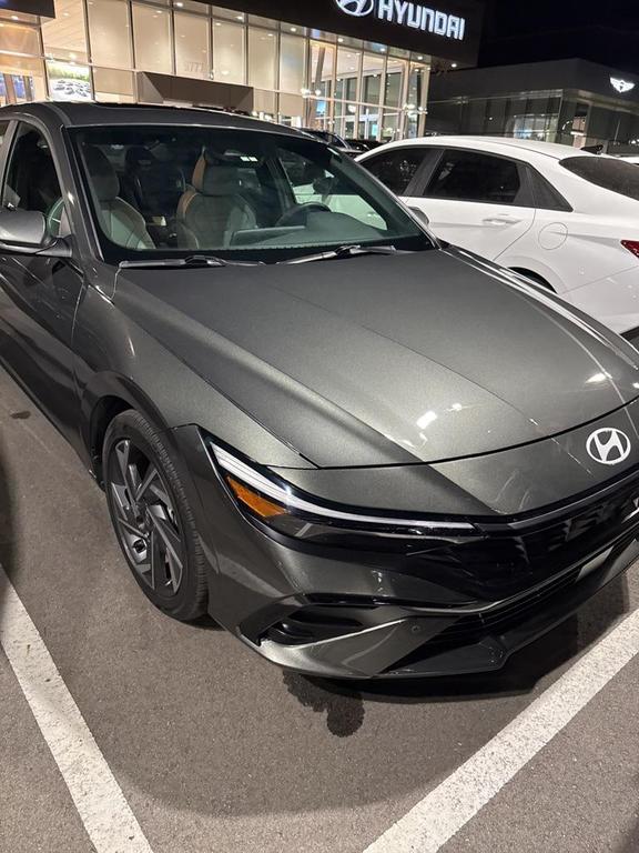 used 2024 Hyundai ELANTRA HEV car