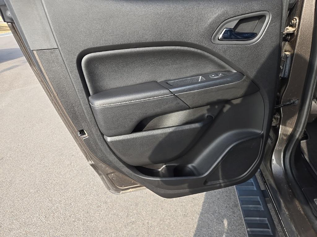 used 2019 GMC Canyon car, priced at $19,999