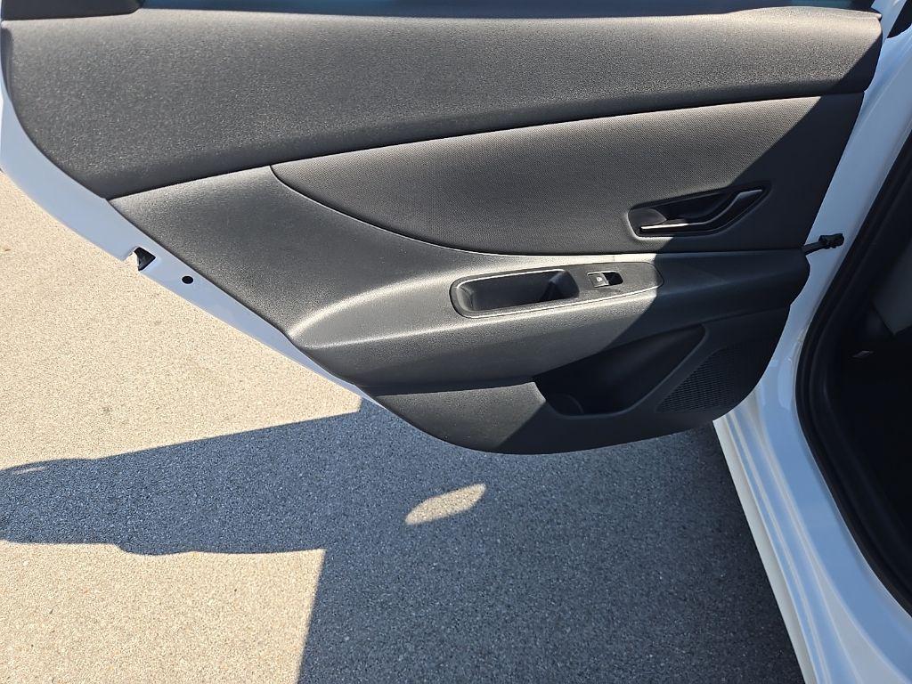 new 2025 Hyundai ELANTRA HEV car, priced at $32,080