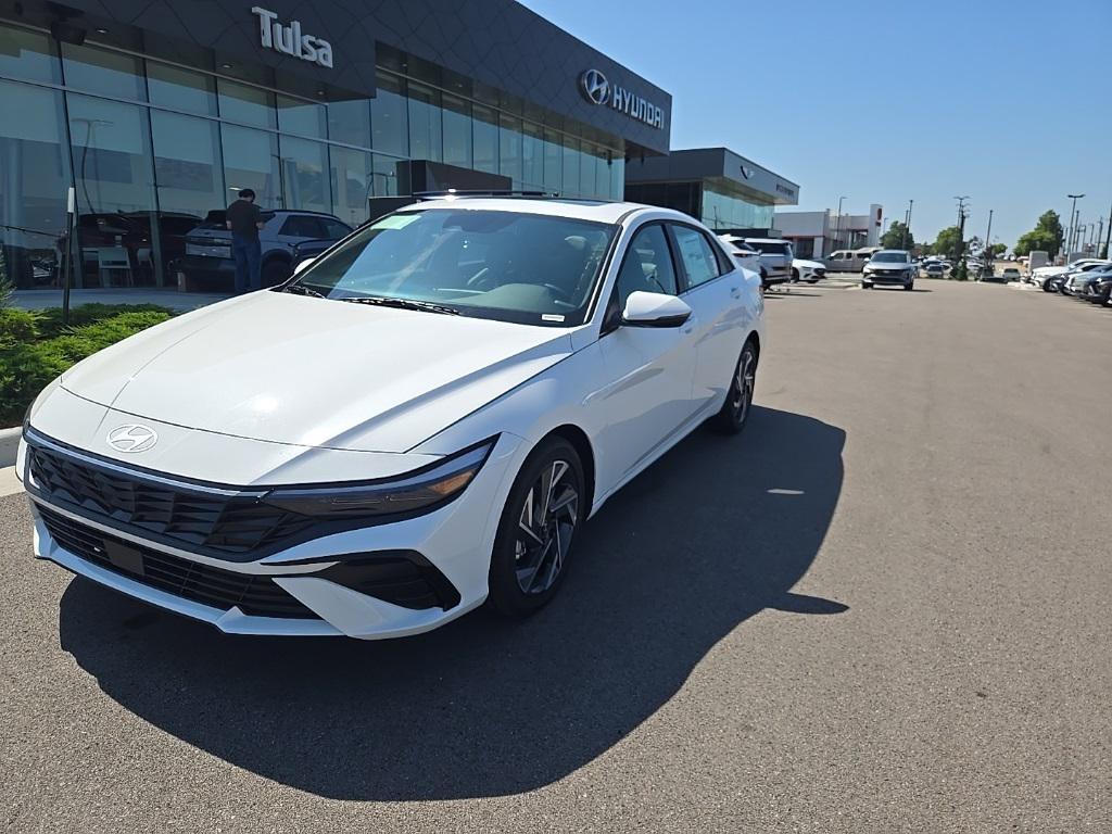 new 2025 Hyundai ELANTRA HEV car, priced at $32,080