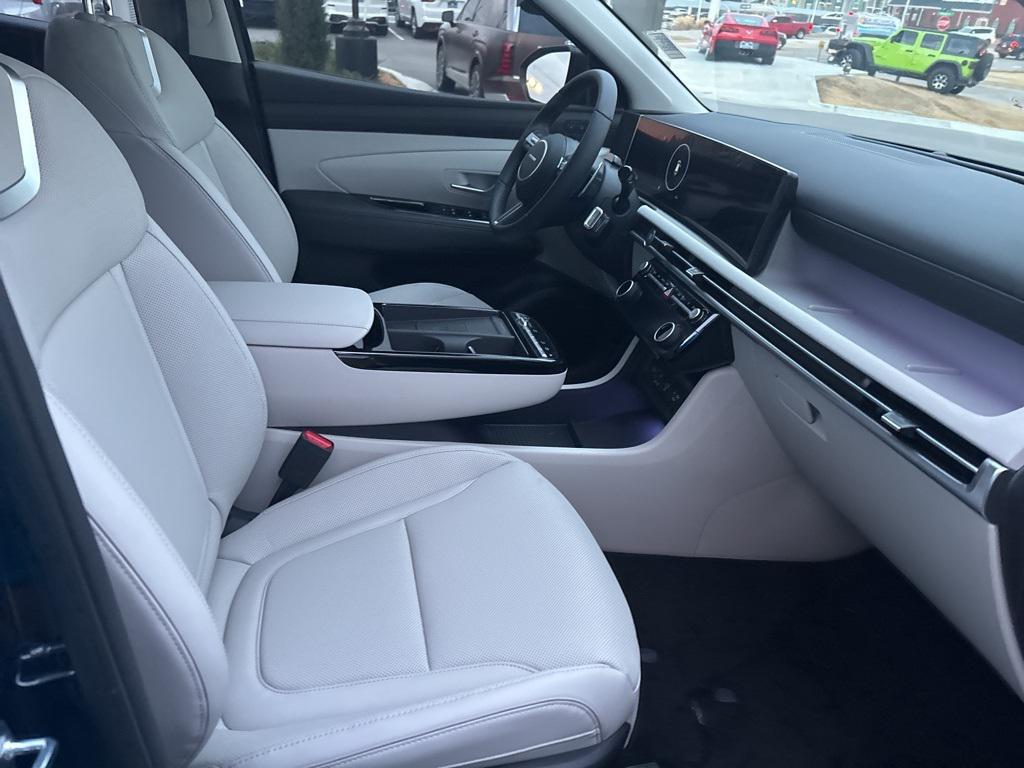 new 2026 Hyundai TUCSON Hybrid car, priced at $44,305