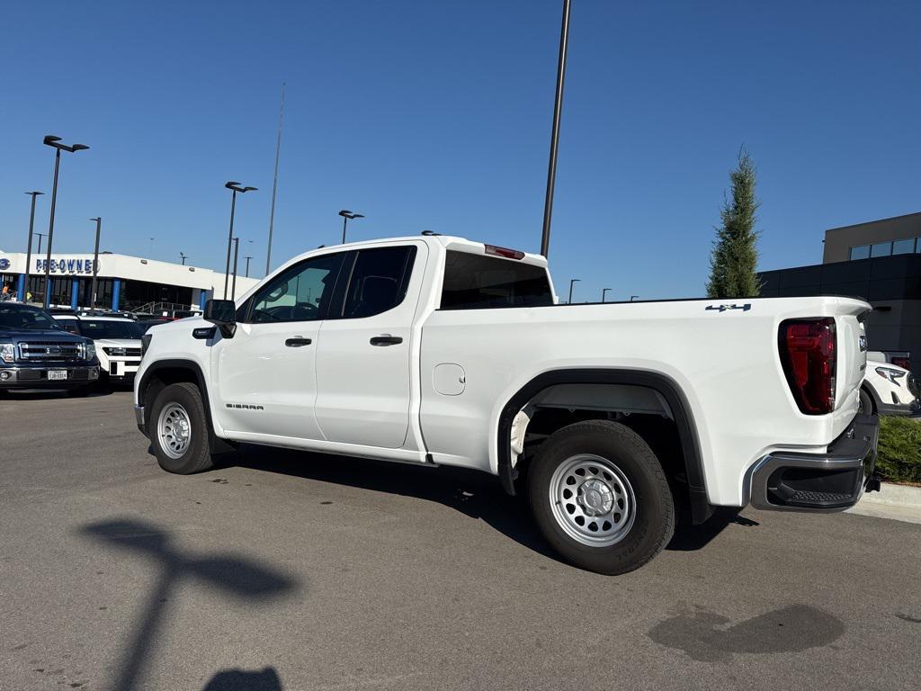 used 2024 GMC Sierra 1500 car, priced at $33,173