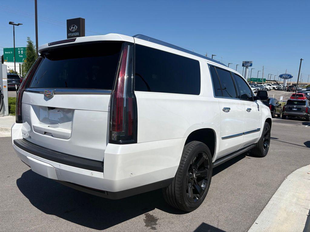 used 2017 Cadillac Escalade ESV car, priced at $22,696