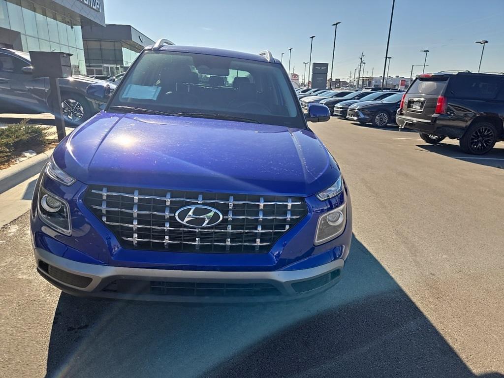 used 2025 Hyundai Venue car, priced at $20,811