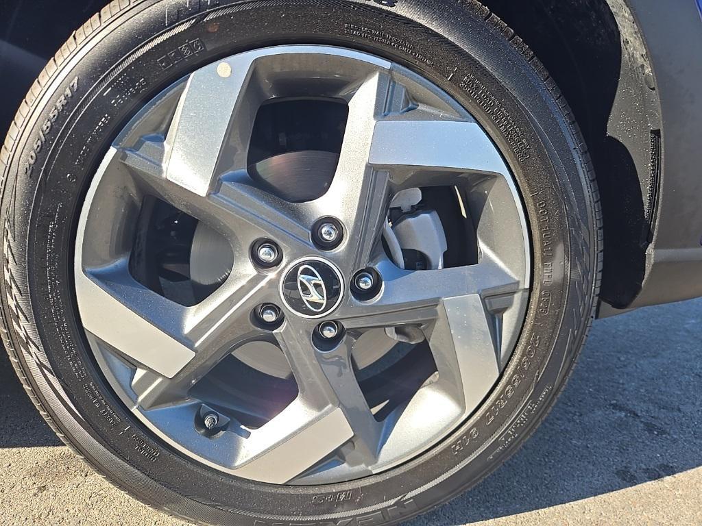 used 2025 Hyundai Venue car, priced at $20,811