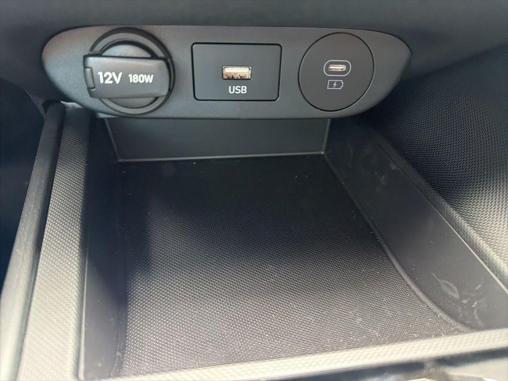 new 2025 Hyundai Elantra car, priced at $25,134