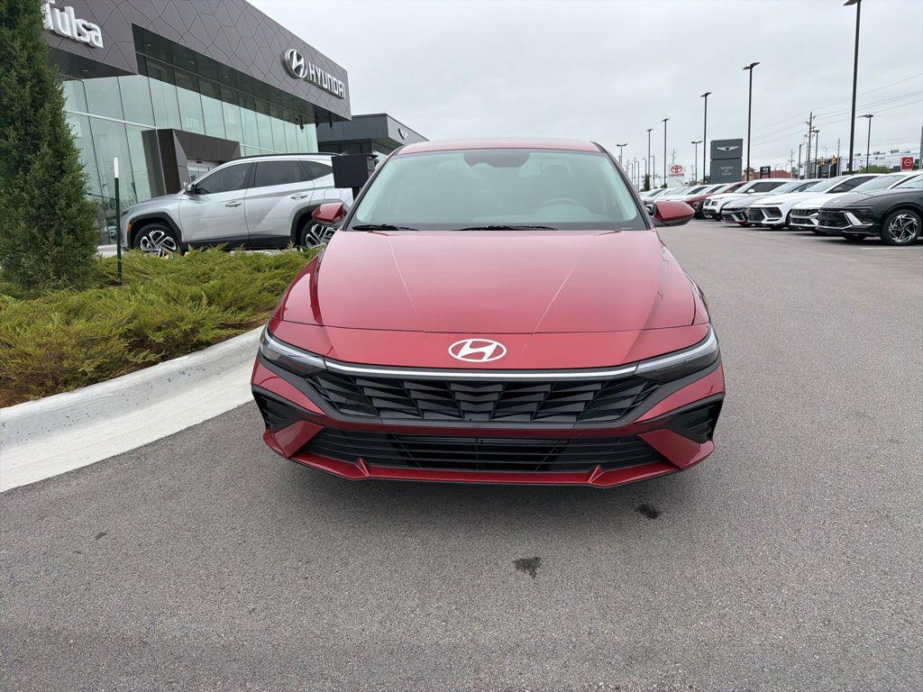 new 2025 Hyundai Elantra car, priced at $25,134