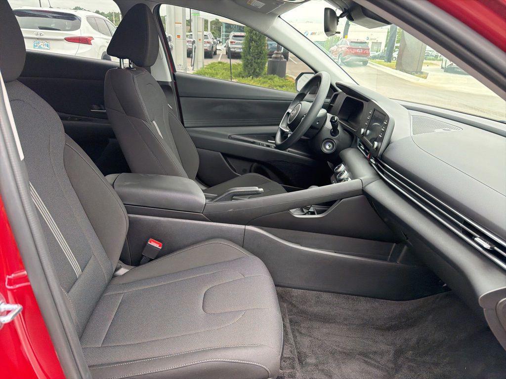 new 2025 Hyundai Elantra car, priced at $25,134