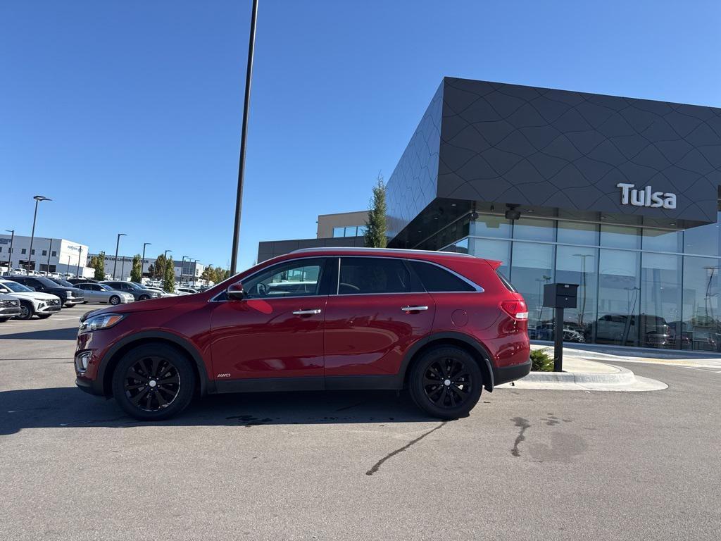 used 2016 Kia Sorento car, priced at $10,907