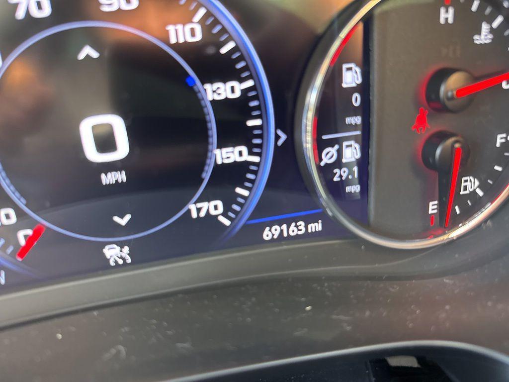 used 2023 Chevrolet Malibu car