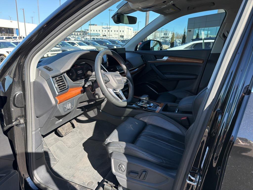 used 2021 Audi Q5 car, priced at $22,113