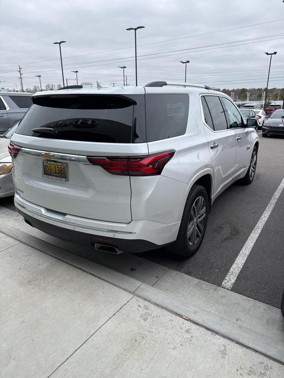 used 2023 Chevrolet Traverse car
