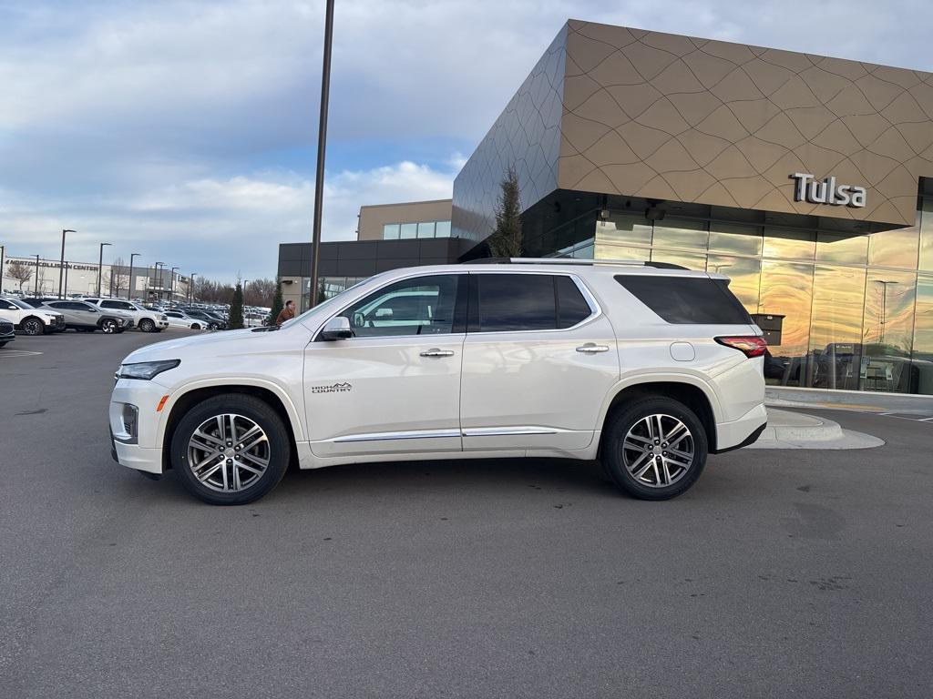 used 2023 Chevrolet Traverse car, priced at $31,945