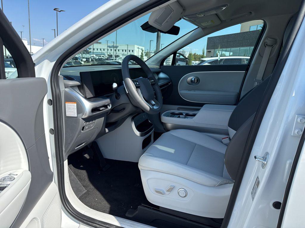 new 2026 Hyundai IONIQ 9 car, priced at $70,079