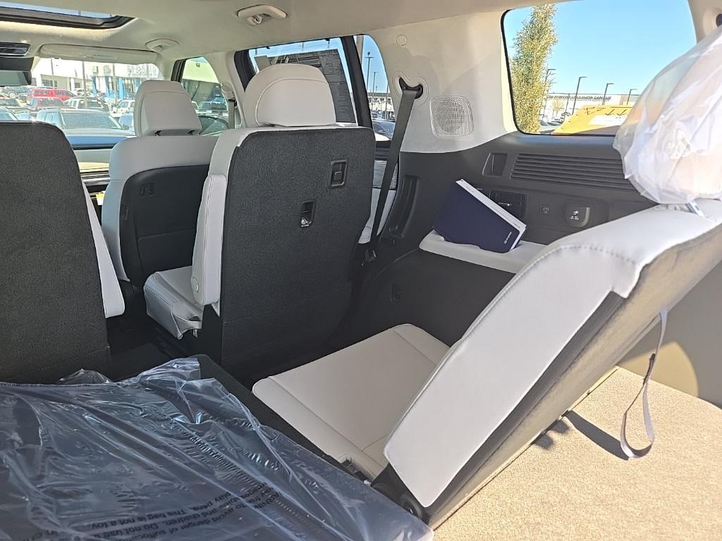 new 2025 Hyundai Santa Fe car, priced at $48,790