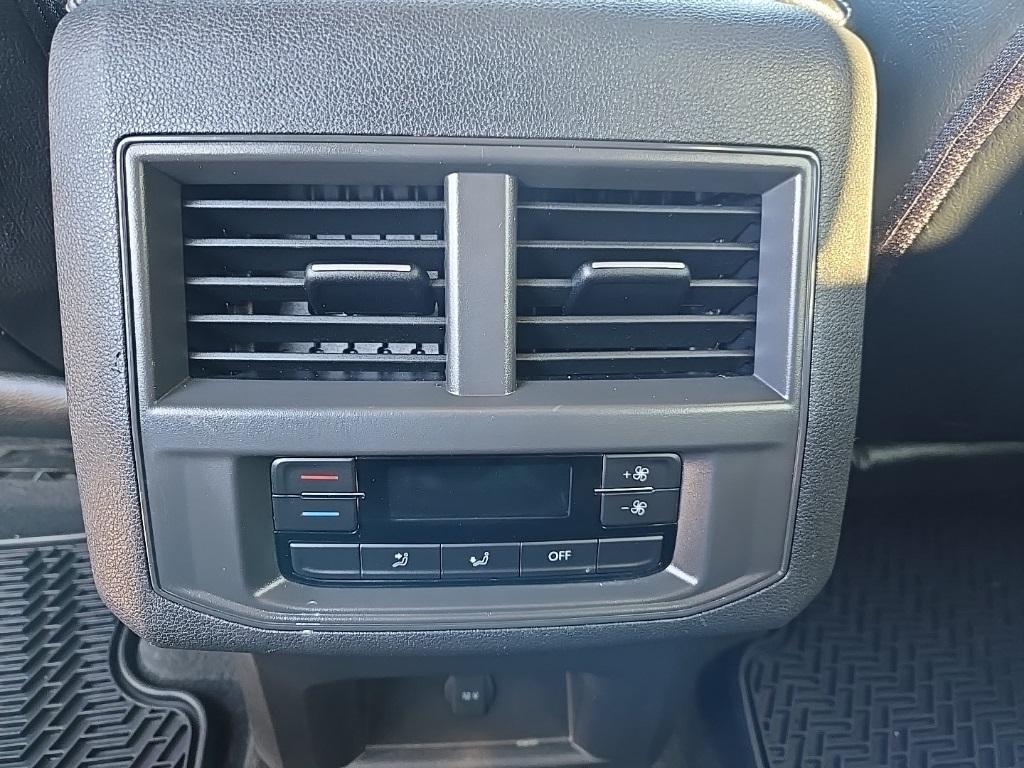 used 2021 Volkswagen Atlas car, priced at $18,254