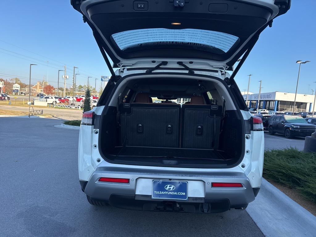 used 2024 Nissan Pathfinder car, priced at $35,954