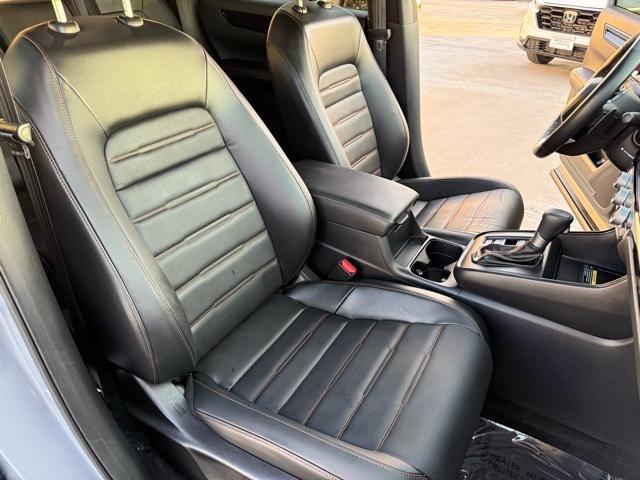 used 2025 Honda CR-V Hybrid car, priced at $39,300