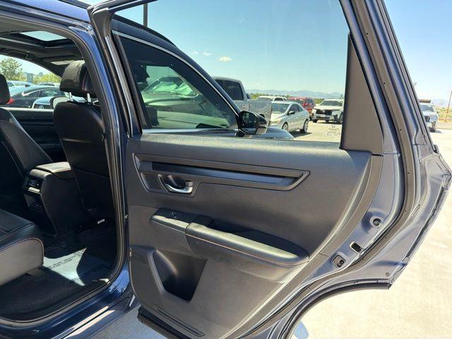 used 2025 Honda CR-V Hybrid car, priced at $38,022