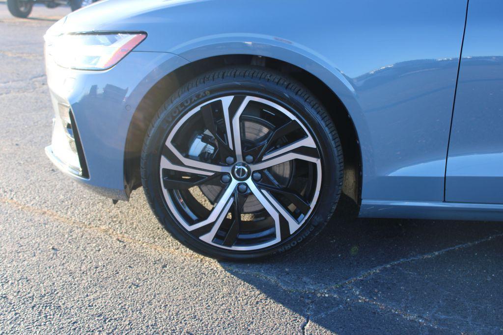 used 2024 Volvo S60 car, priced at $23,888