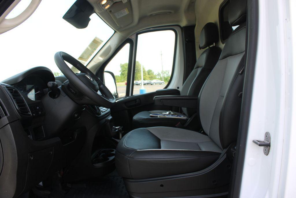 used 2024 Ram ProMaster 2500 car, priced at $31,478