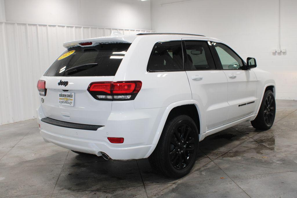used 2022 Jeep Grand Cherokee car, priced at $19,668
