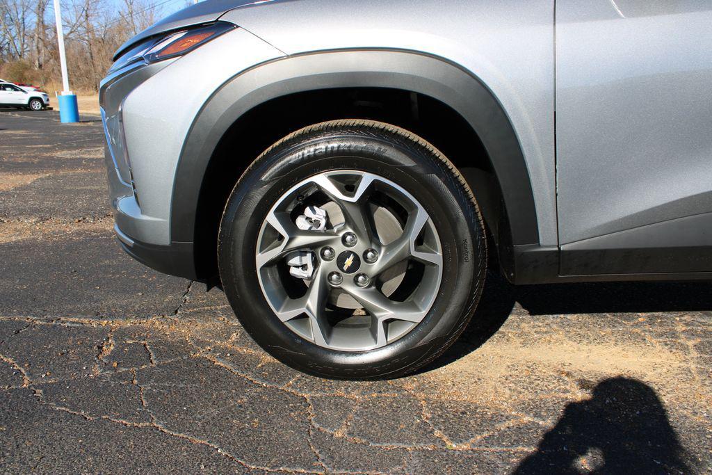 new 2026 Chevrolet Trax car, priced at $22,734