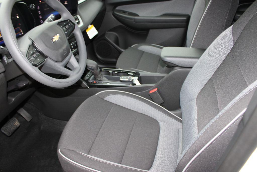 new 2026 Chevrolet TrailBlazer car, priced at $23,088