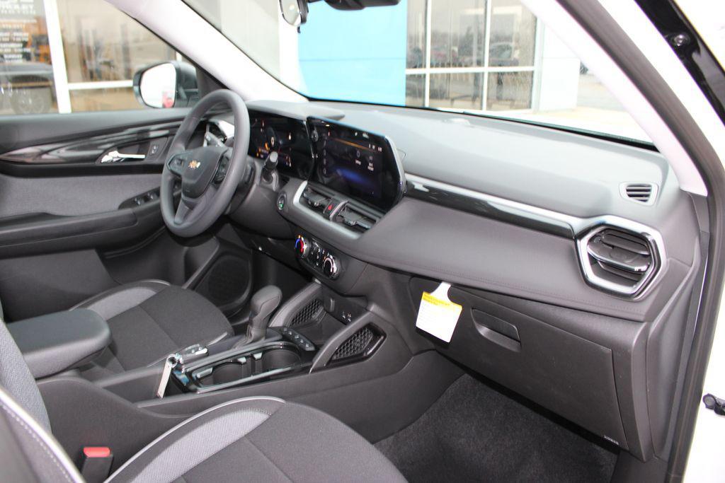 new 2026 Chevrolet TrailBlazer car, priced at $23,088