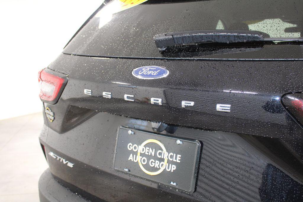 used 2023 Ford Escape car, priced at $21,528