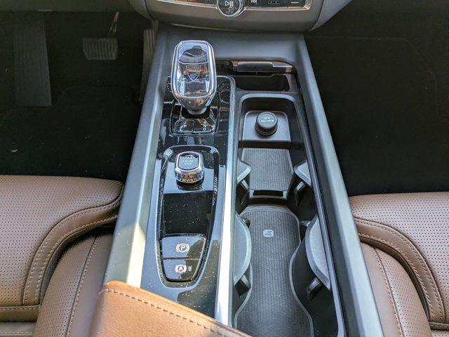 used 2023 Volvo XC60 car, priced at $36,800