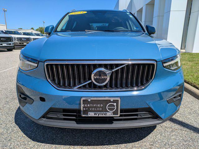 used 2023 Volvo XC40 car, priced at $32,250