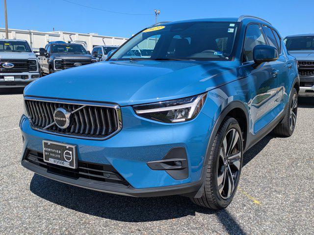 used 2023 Volvo XC40 car, priced at $32,250