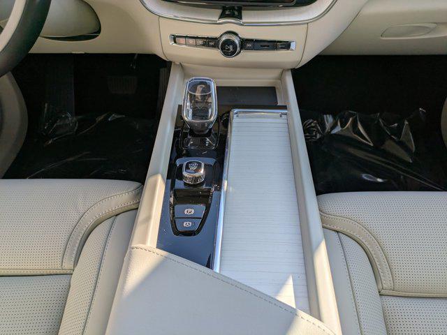 new 2026 Volvo XC60 car