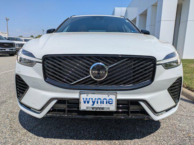 new 2026 Volvo XC60 Plug-In Hybrid car, priced at $70,205