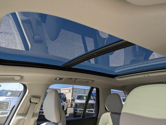 used 2022 Volvo XC90 car, priced at $33,274