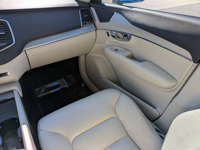 used 2022 Volvo XC90 car, priced at $33,274