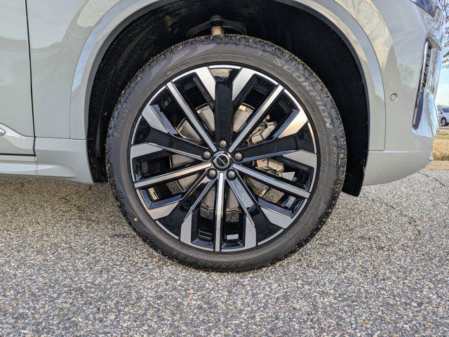 new 2026 Volvo XC90 car, priced at $75,155