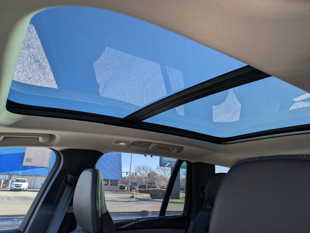 new 2026 Volvo XC90 car, priced at $75,155