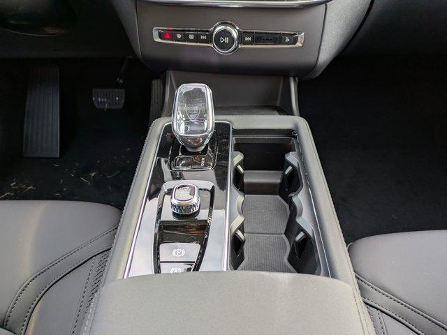 new 2026 Volvo XC90 car, priced at $71,825
