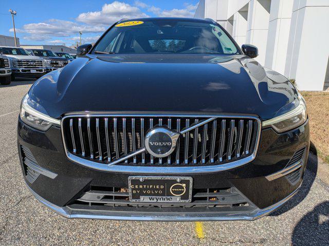 used 2022 Volvo XC60 car, priced at $32,225