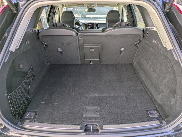 used 2022 Volvo XC60 car, priced at $32,225