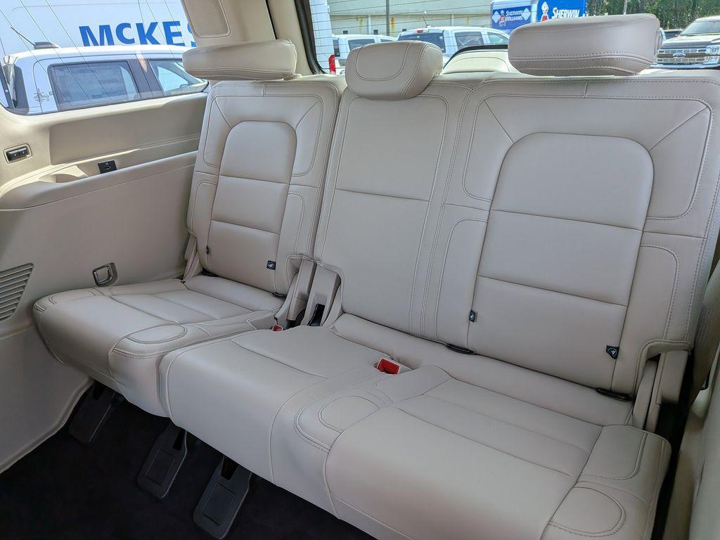 used 2021 Lincoln Navigator car, priced at $53,899